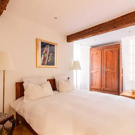 Bed & Breakfast Remparts House