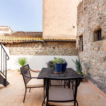 Remparts House Couette-café *