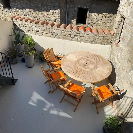 Couette-café Remparts House *